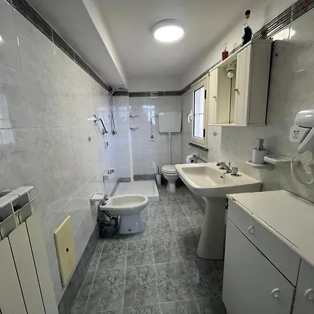 Sinopoli Casa 펜션 사트리아노