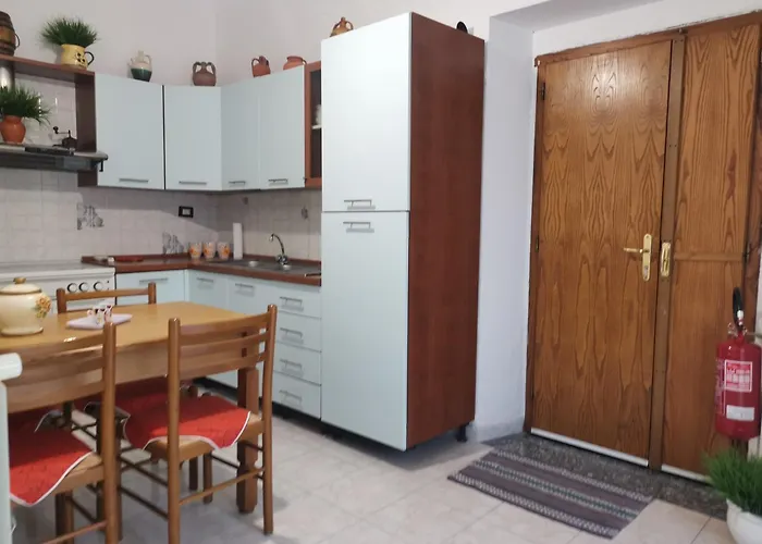 Sinopoli Casa 度假居 Satriano